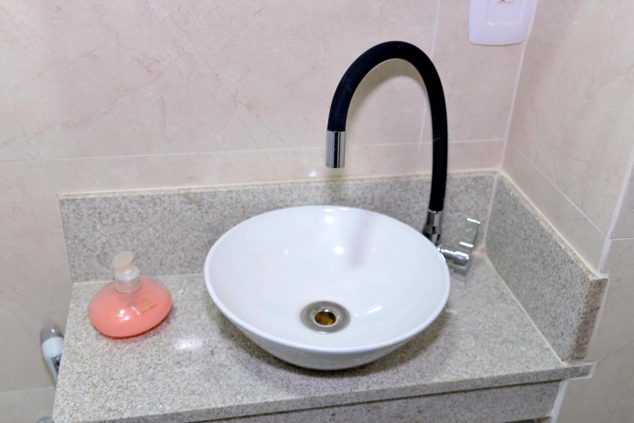 Apartamento Reformado Com Vista O Pão De Açúcar - Zona Sul - Wi-fi, Ar Condicionado, Netflix, Metrô Próximo Río de Janeiro