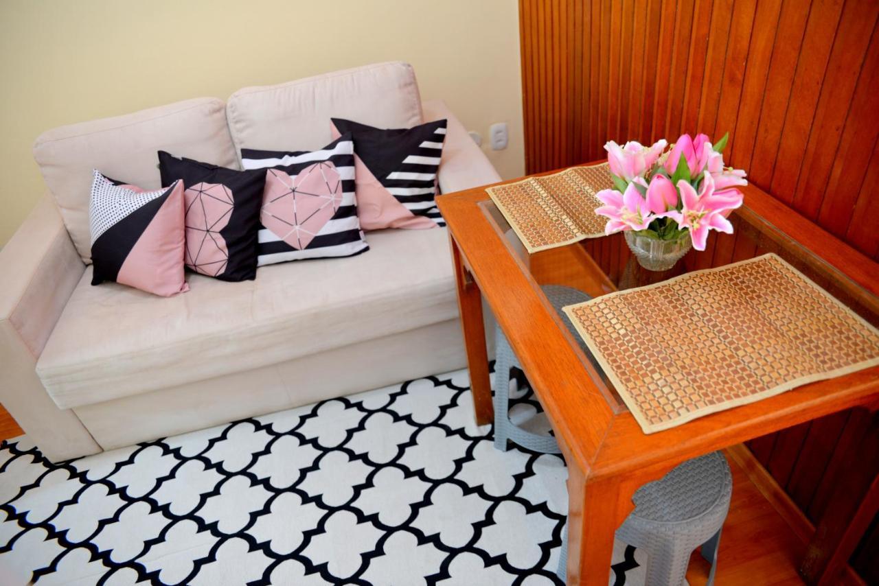Apartamento Reformado E Completo Em Area Nobre Do Flamengo! *